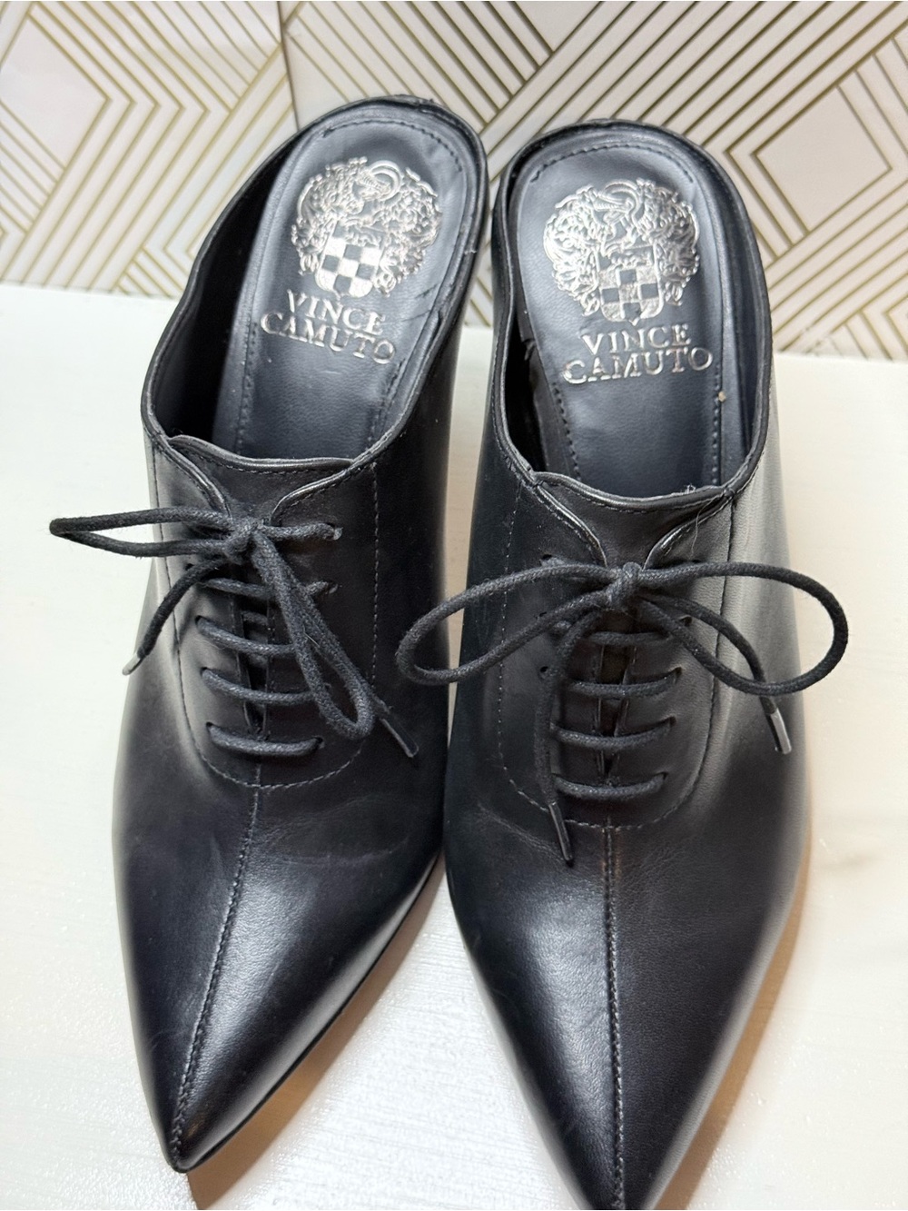 Vince Camuto Black Leather Pointed Toe Lace-Up Mule Heels Size 7.5 - Picture 4 of 7